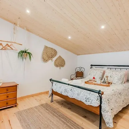 A Casa De Pedra Сasa de vacaciones